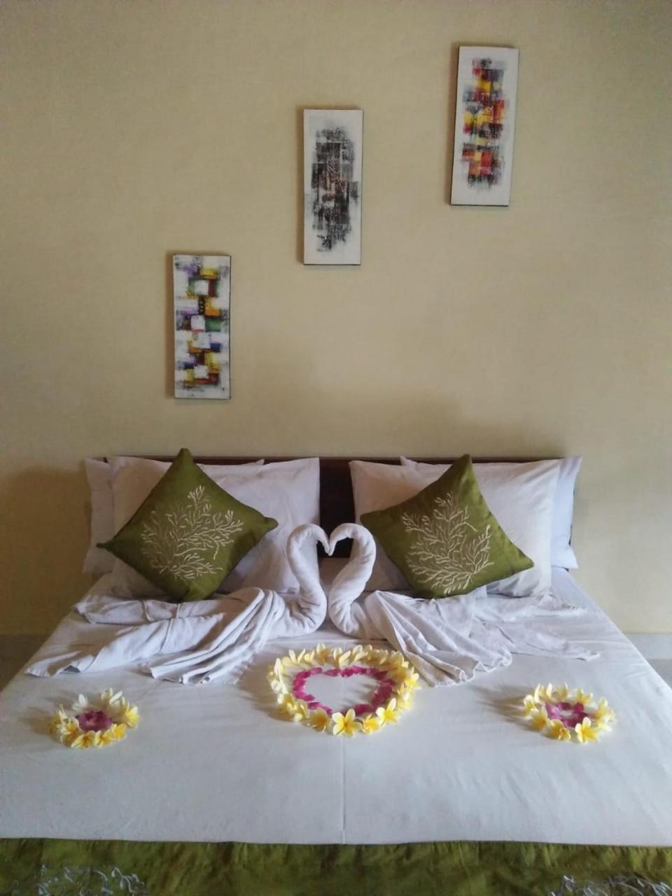 Lionk Bali House Ubud Exterior foto