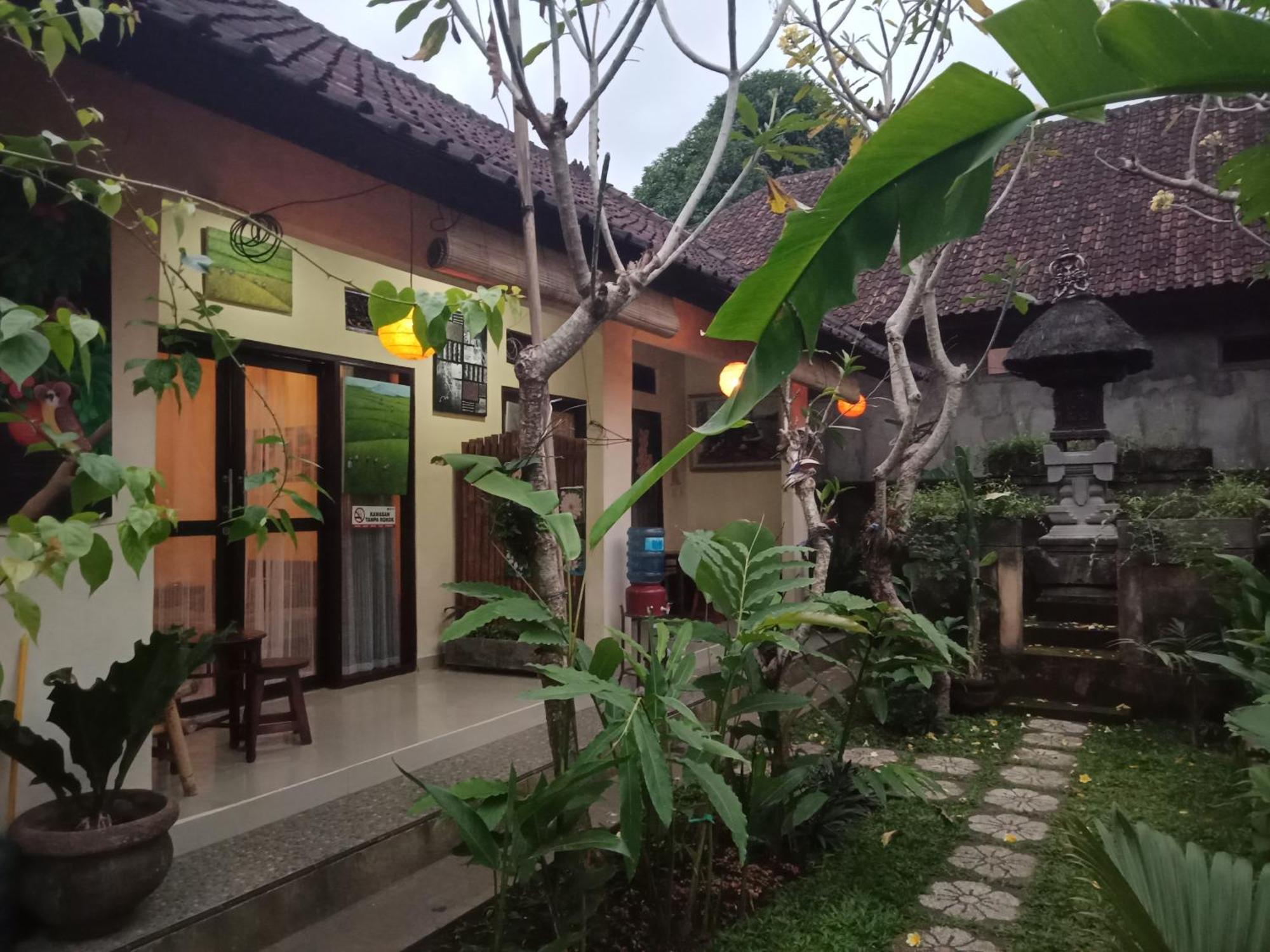 Lionk Bali House Ubud Exterior foto