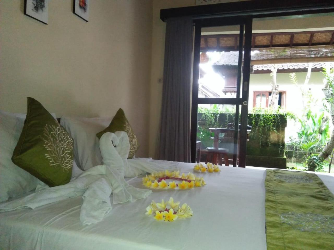 Lionk Bali House Ubud Exterior foto